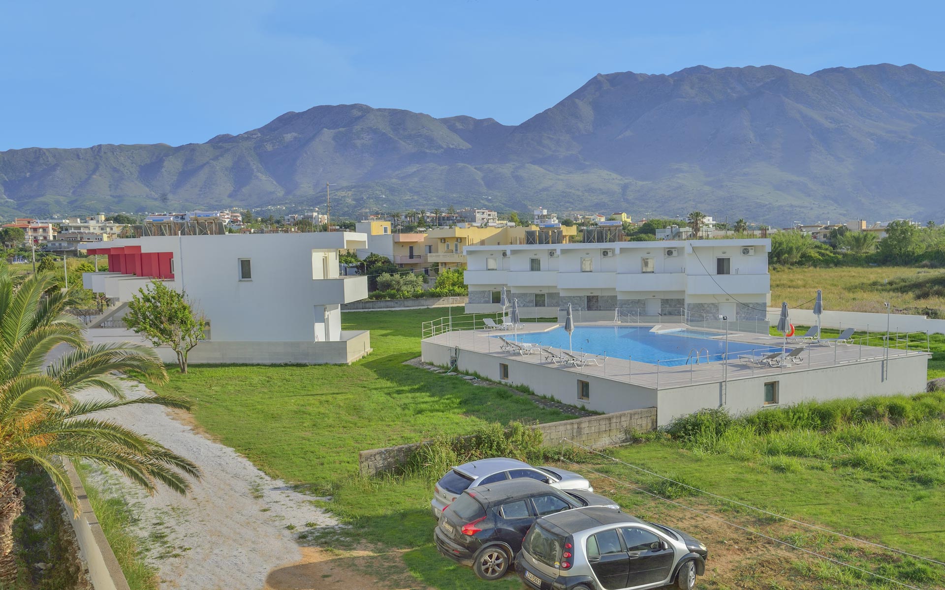 reina-apartments-crete-afixis-03-high