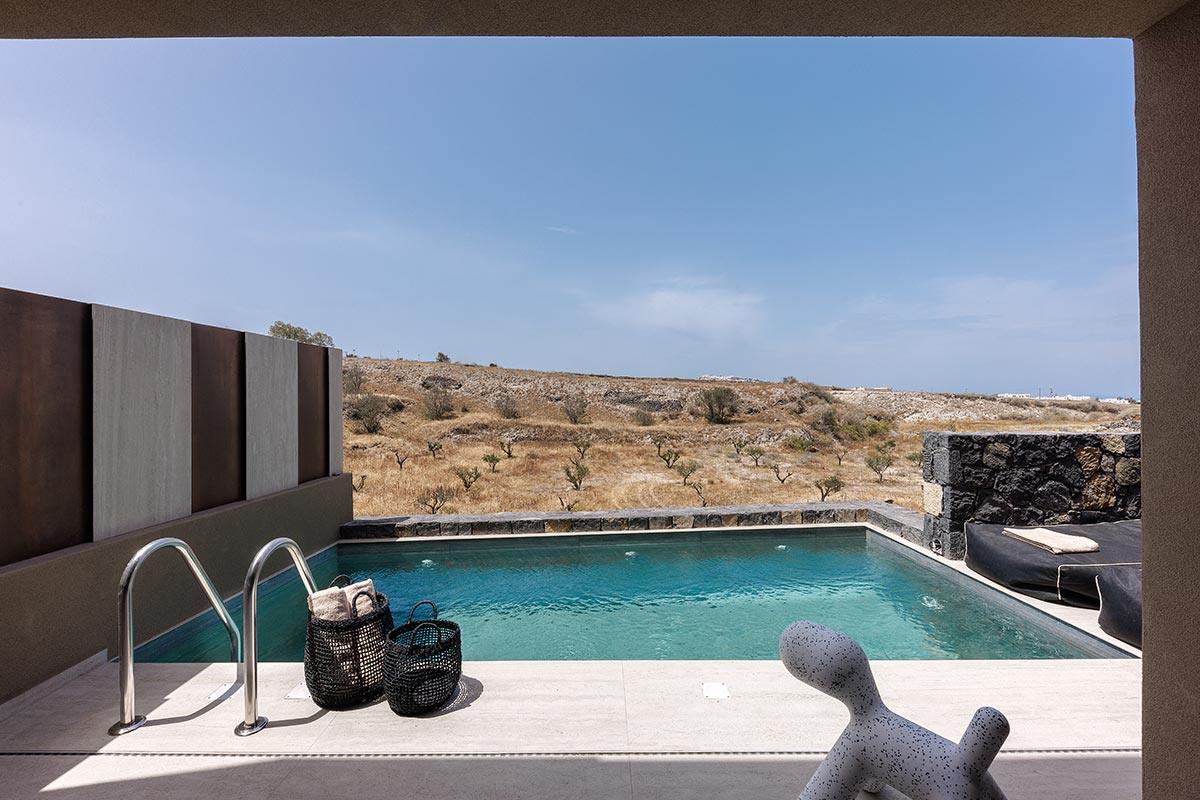 Hidden Hills Santorini 3