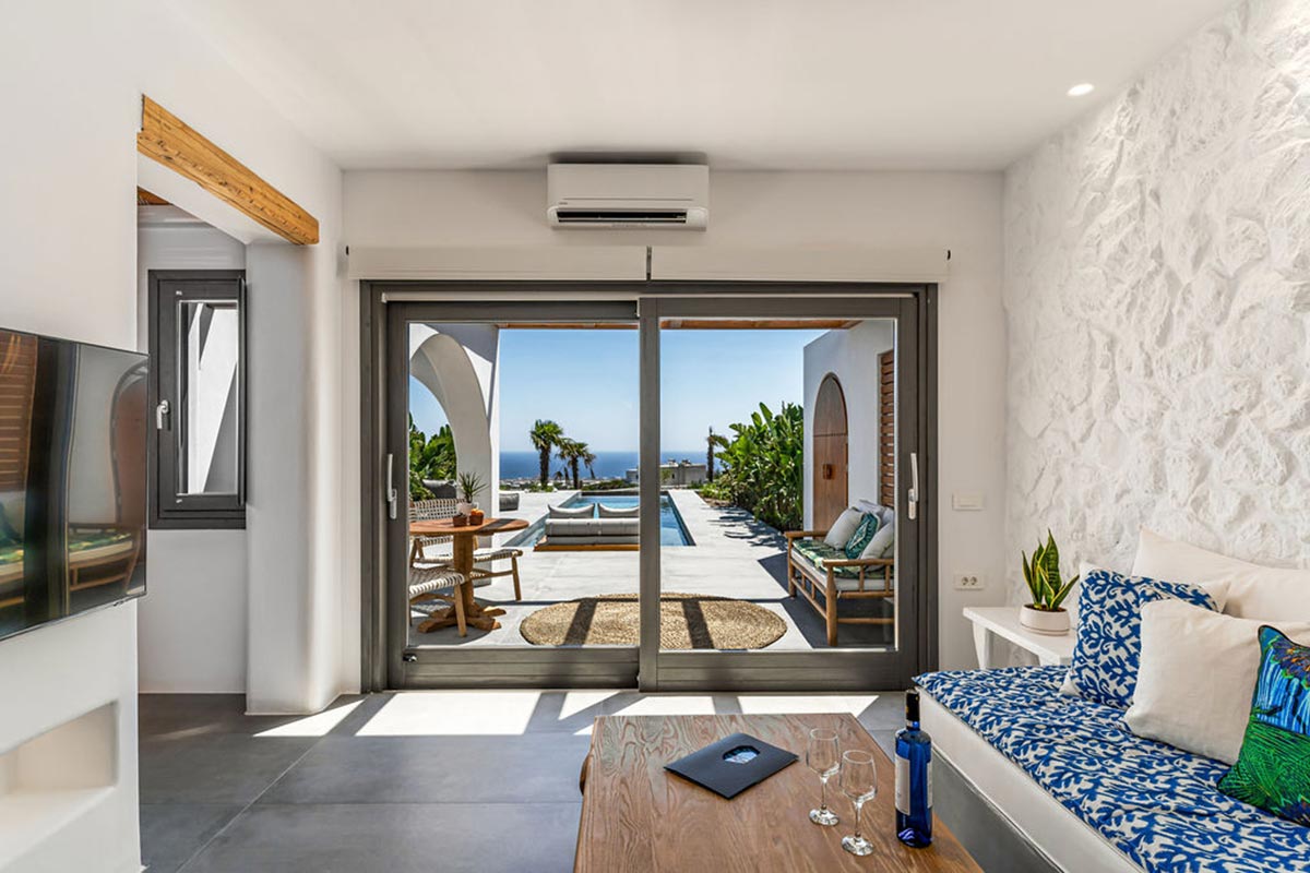 numa santorini 7