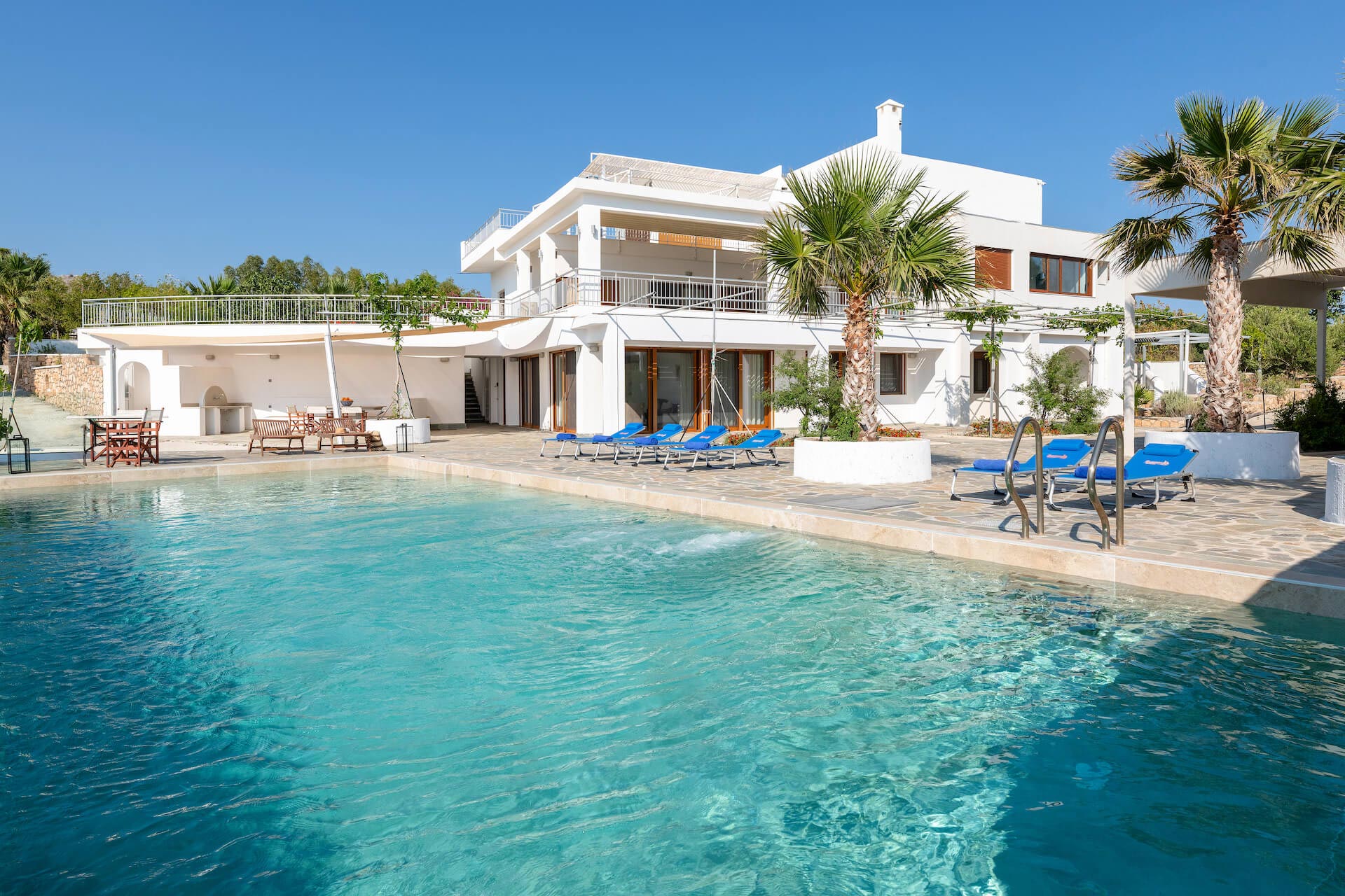 afixishospitality partners arte suites pefki2