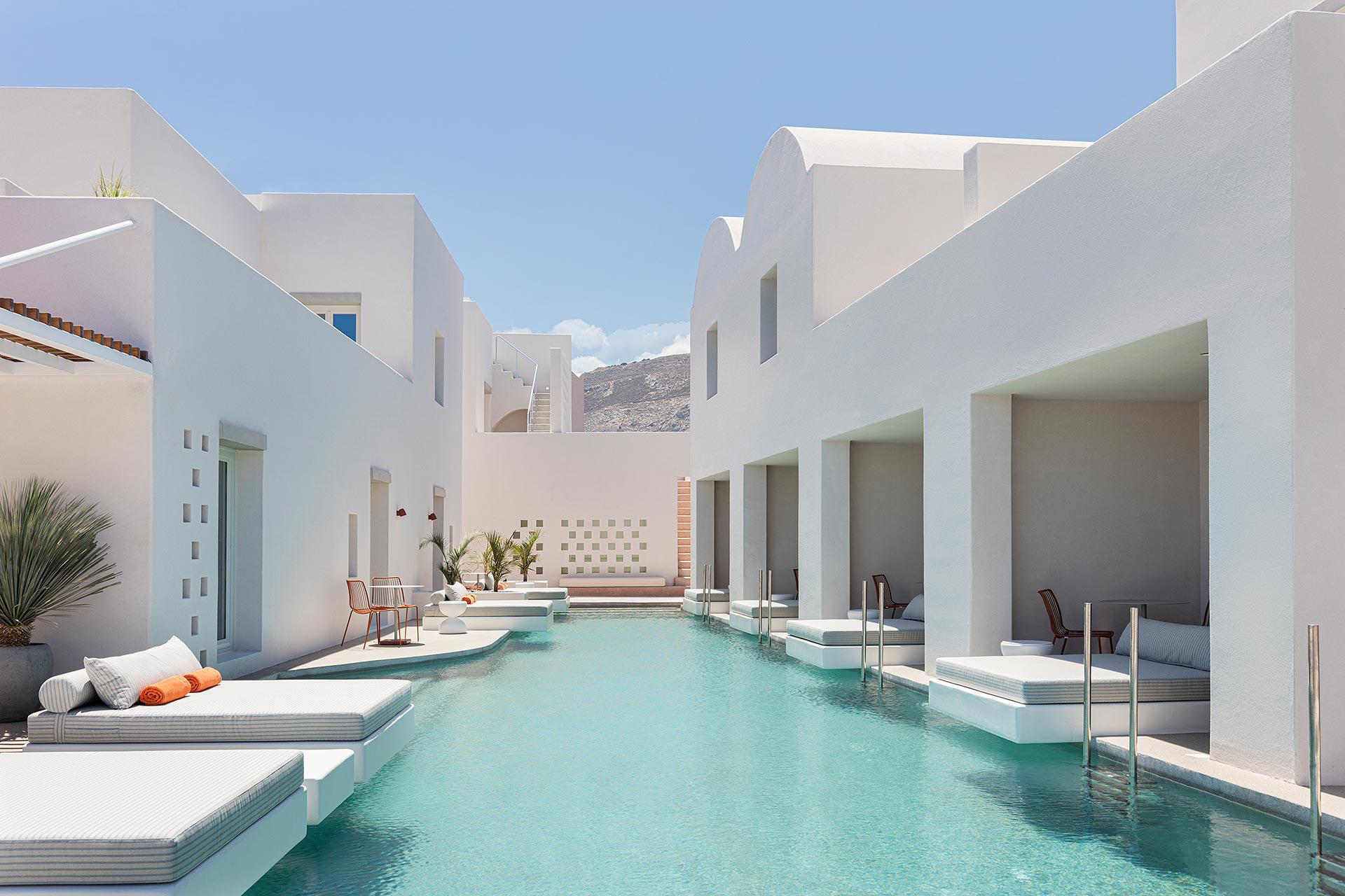 Viva Nove Santorini 4