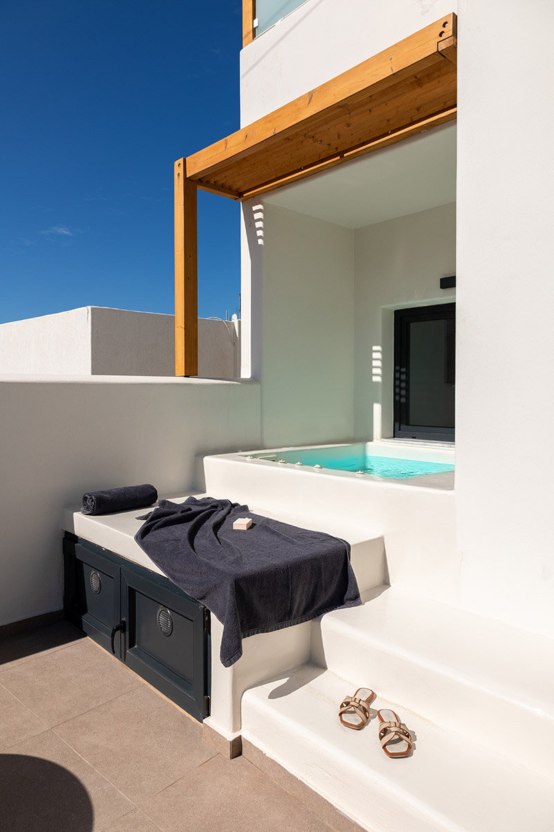 North Wind Luxury Suites 3